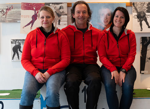 Kassenteam in der Max Aicher Arena